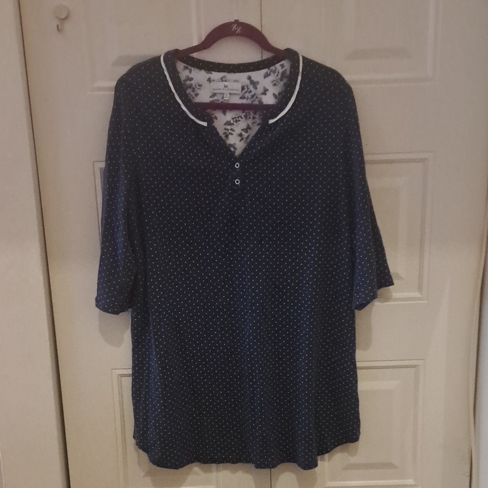Karen Neuberger L nightgown